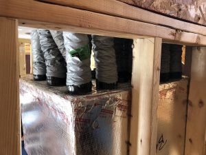 Take-offs in ductboard manifold