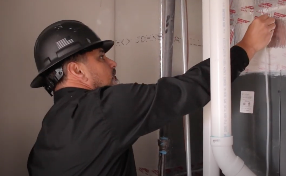 Taking a static pressure measurement